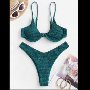 Blue underwire bikini